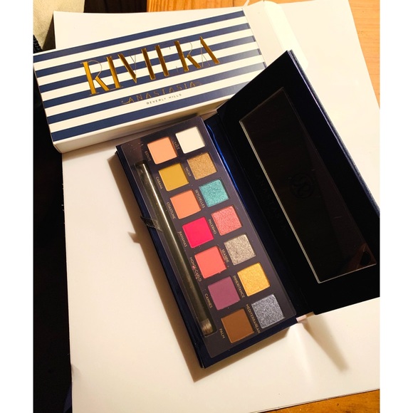 Anastasia Beverly Hills Other - Anastasia Beverly Hills Riviera Palette